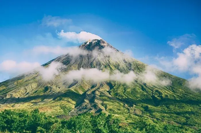 Fakta Menarik tentang Gunung Salak yang Menarik Anda Ketahui